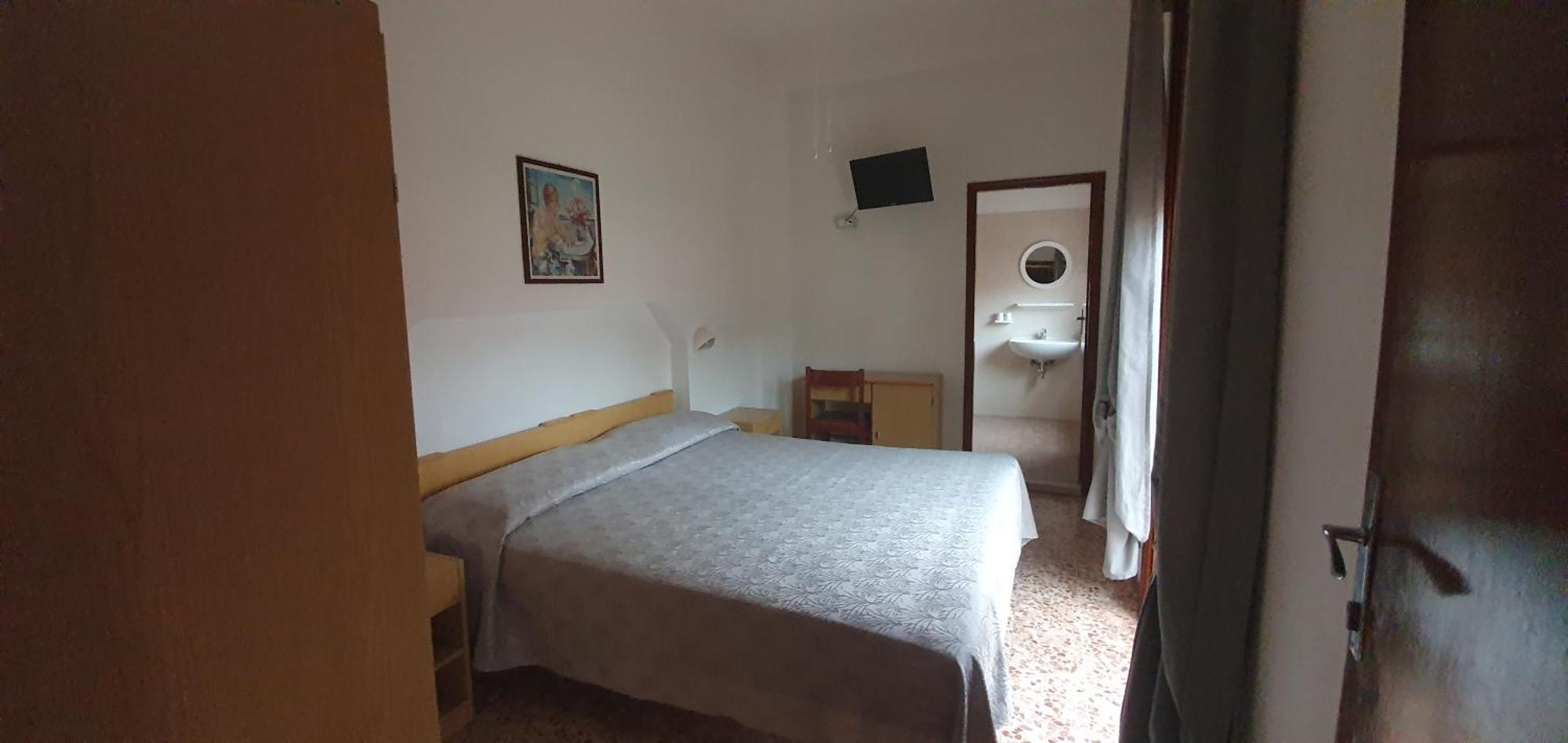 Hotel Eleonora Rimini Exteriör bild